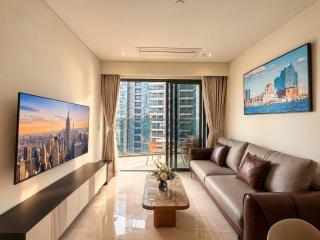 Opera Apartment 2 bedrooms bridge view - 0