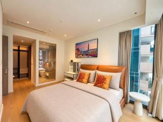 Opera Apartment 2 bedrooms bridge view - 5