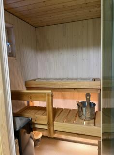 Satun Kamari, Pomarkku - 9