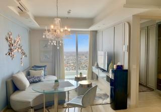 Luxury 1 Icon Stylish 1BR Apartment in Tunjungan Plaza 6 Surabaya City Centre by Le Ciel Hospitality - 1