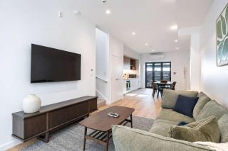 The Ascot 3BR City Townhouse in Wellington - 3