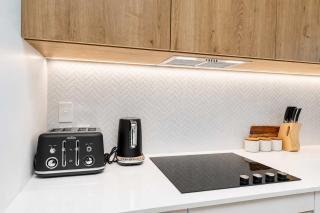 The Ascot 3BR City Townhouse in Wellington - 1