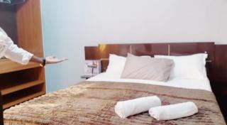 LB Lunar Guest House - 4