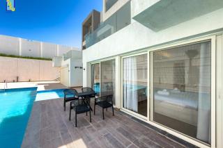 The 2BDR Poolside Sanctum Maraya - 8