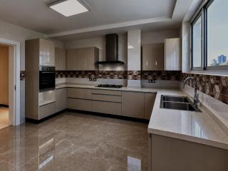 Majestic Dream Living Luxury Apartment & Residence - 3