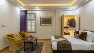 Hotel Capital Leaf - 2
