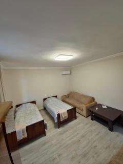 Poqr Tagh - 1