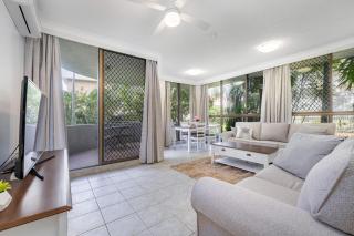 Warringa Surf Holiday Apartments - 9