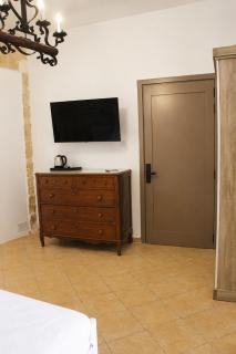 Charming Double Room with Pool in Marsaxlokk - 5