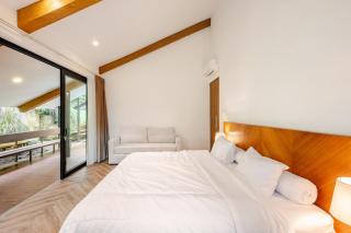 Elegant Minimalist Villa in Mega Mendung, Bogor - 2
