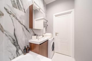 Heart of Riga, 2 Bedrooms, Premium Design - Charming Retreat by Innorental - 7