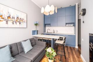Heart of Riga, 2 Bedrooms, Premium Design - Charming Retreat by Innorental - 8