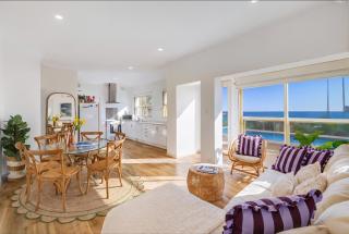 Glenelg Beach House With Private Beachfront Pool - 5