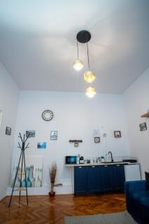 Barrique 13 - Breakfast at Restaurant & Minibar - Old Town - 4