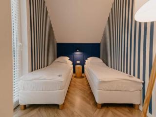 Large holiday home, sauna, jacuzzi - 7