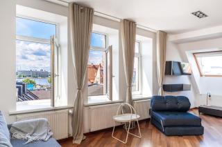 Best Views in Old Town, 140m2 Duplex, Sauna, No Lift - Charming Retreat by Innorental - Riga - 5