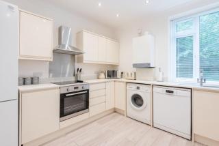 Hilltown Apartment - 8