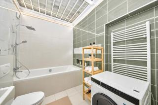 Laurinska Avenue Studio for 4 - 6