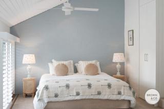 Alice Bayona 7 - Little Cove - 6