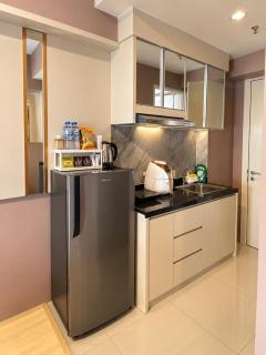Chicago studio TANGLIN Pakuwon Mall By ASH - 2