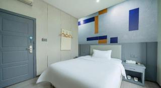 Pai Hotel Guiyang Daximen West Zhongshan Metro Station - 3