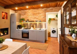 Cà Trifolera Barbaresco - Camera TRIPLA con bagno - IN ROMANTICO CASCINALE NEI VIGNETI CON CANTINA - 9