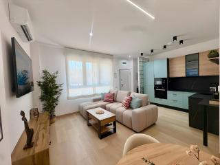 Suite Metropolitano Airport Madrid Canillejas - 0