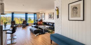 Tromsø Home with Panoramic Views and Great Patio - 0