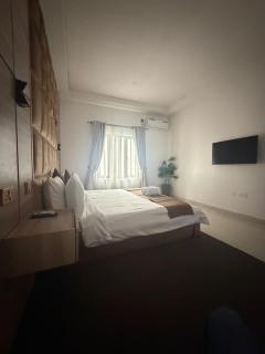 Max Sunstone - Spacious 2 bedroom in Lekki - 5