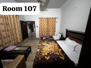 The Brand Inn Hotel - 2