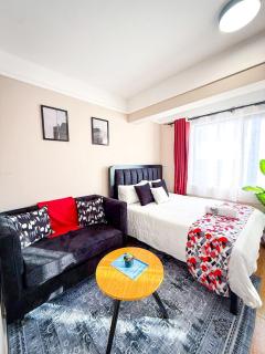 Nairobi Executive Studio and 1BR near Junction Mall - 9