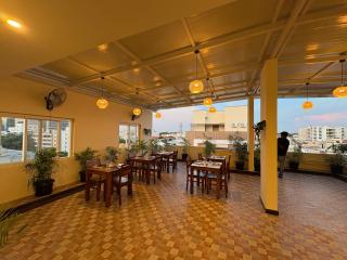 Sunshine Suites-Premium - 6