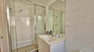 Pelican Shore Villa 5 - Kalbarri WA - 1
