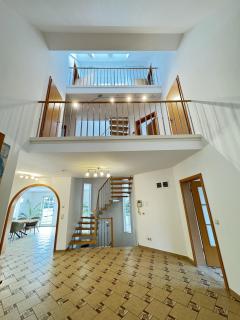 Luxuriöses Ferienhaus mit Garten - 7