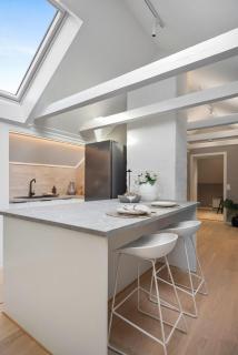 Penthouse loft with private garden, pergola and parking - 3
