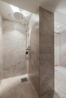 Penthouse loft with private garden, pergola and parking - 2