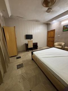Cozy Challet Guest House In Islamabad - 5