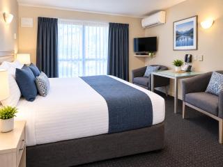 Kings Of Riccarton Motel- Close to Railway Station and Airport with Shuttle service - 4