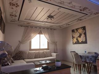 Relax & COMFORTABLE House - 6
