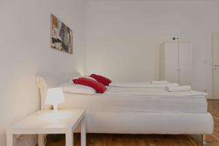 Cozy & Lovely Private Rooms in 3BR Shared Apt, with smart TV & WiFi - 3