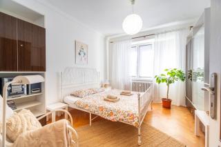 Vintage Style Apartment - 2
