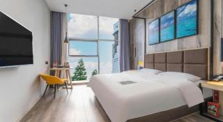 Qingdao Elegance Hotel - 3