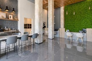 Contemporary 1Br Suite. Pool, Gym, Work space - 3