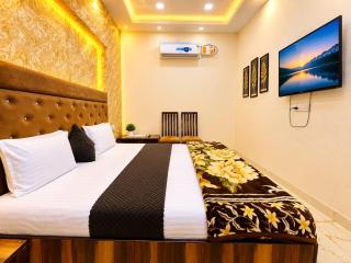 Embassy Inn - 220 Meters Near Golden Temple - 9
