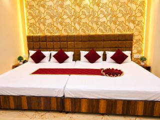 Embassy Inn - 220 Meters Near Golden Temple - 5