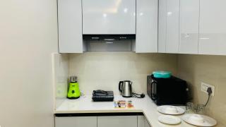 The Lodgers Luxury 1 BHK Apartments Near Golf Course Road Gurgaon - 5