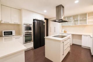The Mercer Sukhumvit 4 - 5