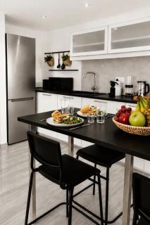Central Suites Aegina 1 - 5