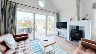 Sandy Collection - 2 next door beach houses - Part of the The Bay Filey Holiday Village with pool, gym and direct beach access, pub, restaurant, tennis and meadows walks - 3