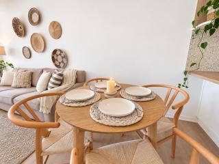 Jay's Place - 1